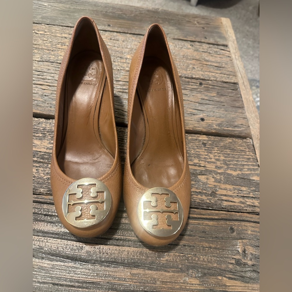 Women's Tory Burch Camel Wedge Shoes- Sz 10.5